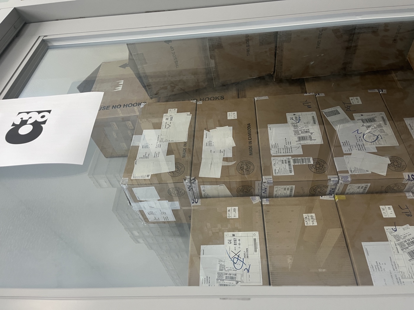 Inbound international shipments with carrier labels